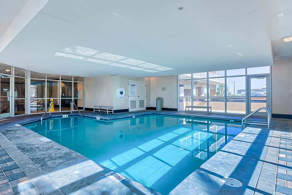 Gorgeous Gulf view condo with indoor,outdoor pools, hot tubs, gym, & balconies