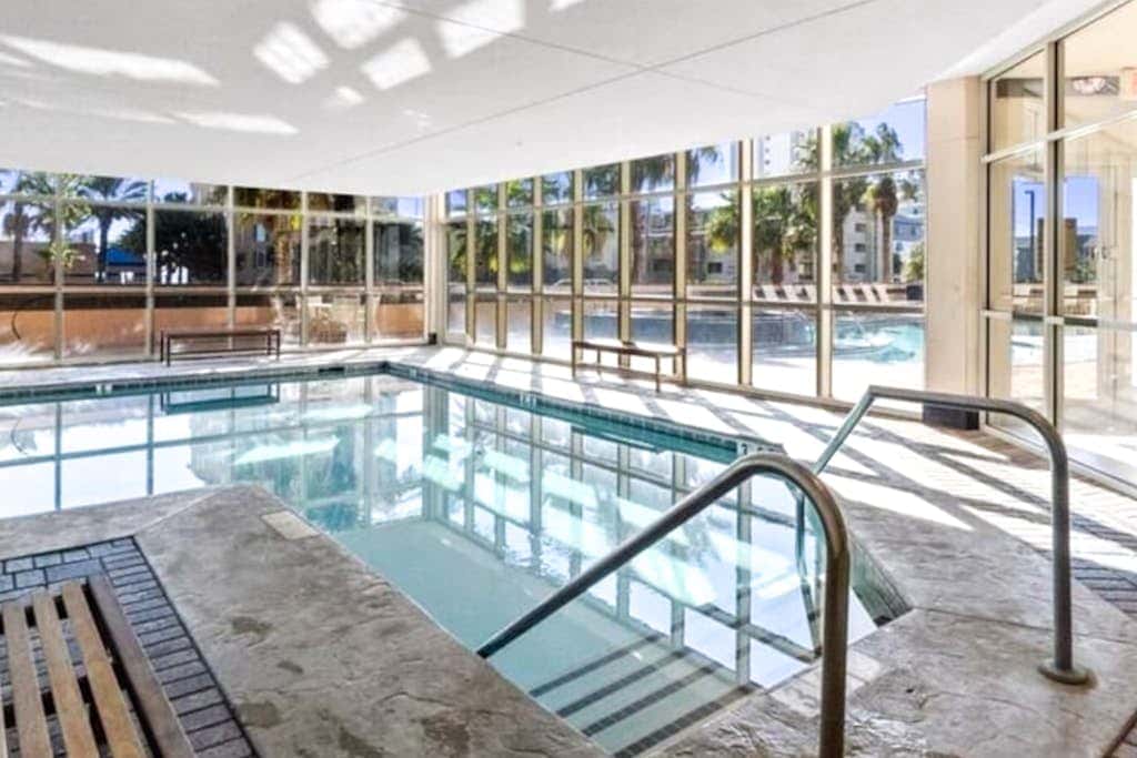 Gorgeous Gulf view condo with indoor,outdoor pools, hot tubs, gym, & balconies