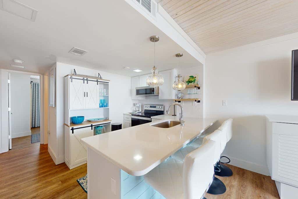 Completely renovated gulf view condo with pool, hot tub, tennis, and pickleball