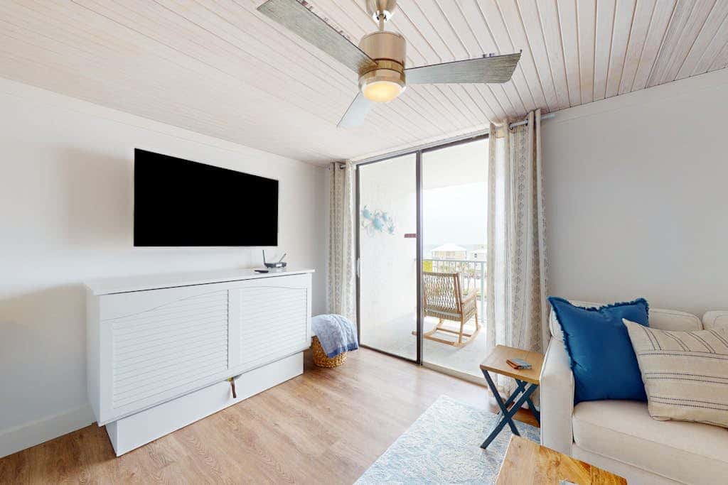 Completely renovated gulf view condo with pool, hot tub, tennis, and pickleball