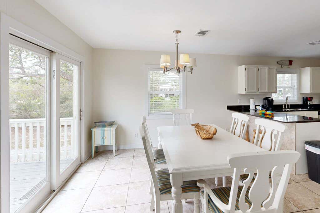Dog-friendly bay-view home with central AC - snowbirds welcome