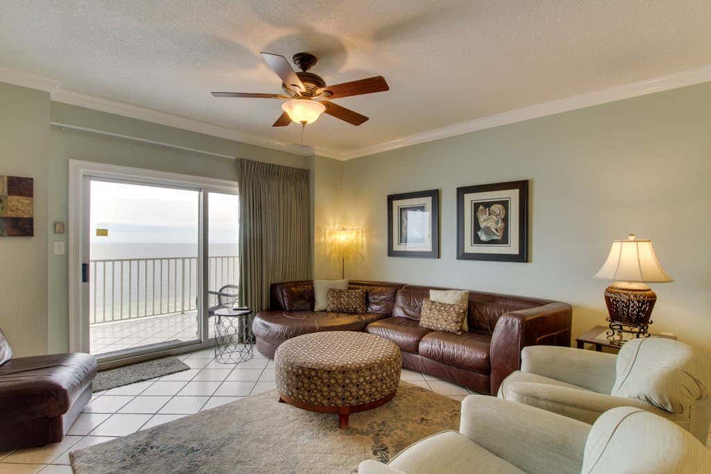 Gulf-front penthouse condo with pool, hot tub, & sauna - on the beach