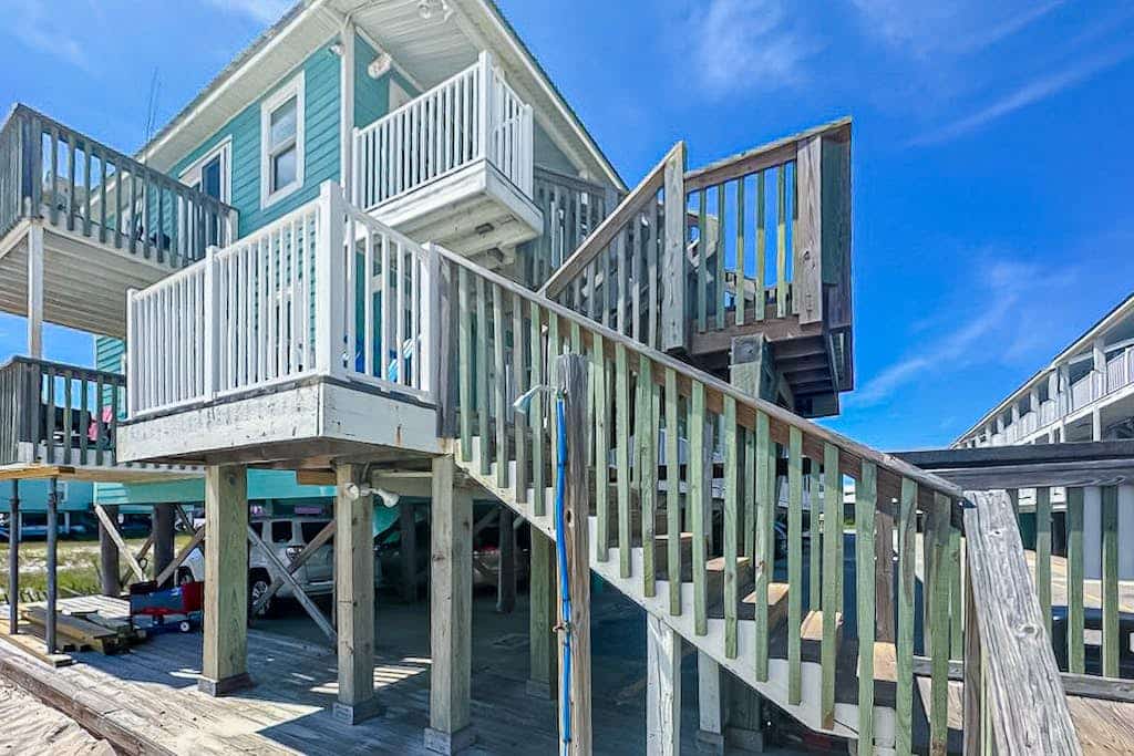 Sunrise Village 202