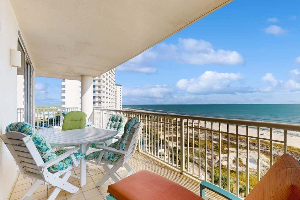 Coastal condo with beach access, pool, and hot tub