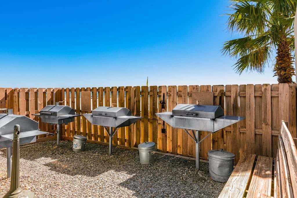 Beachfront condo with private balcony & shared pools, gym & sauna