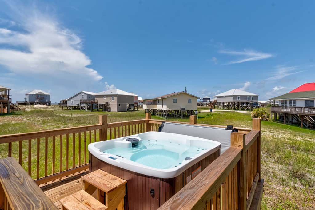 Dog-friendly seaside home with WiFi, deck, amazing views, minutes from beach