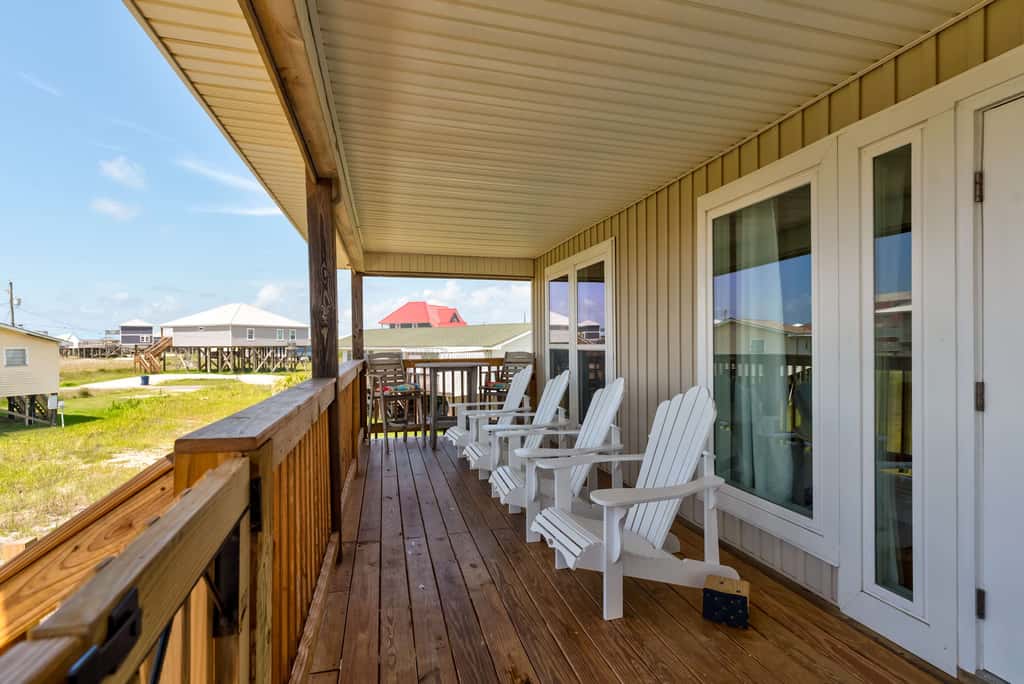 Dog-friendly seaside home with WiFi, deck, amazing views, minutes from beach