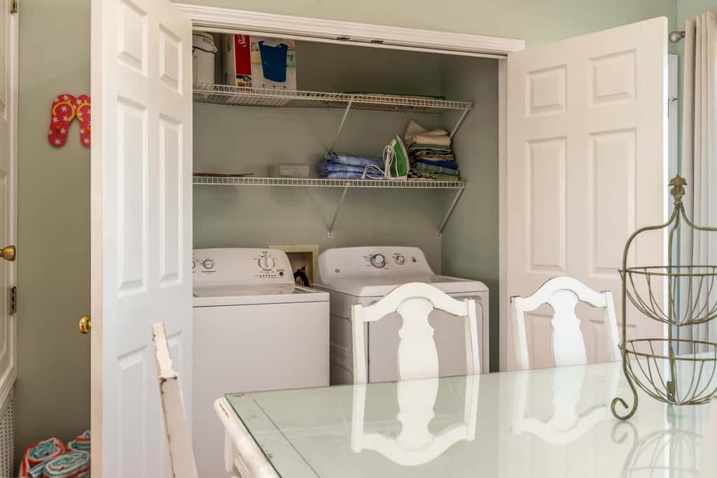 Dog-friendly seaside home with WiFi, deck, amazing views, minutes from beach