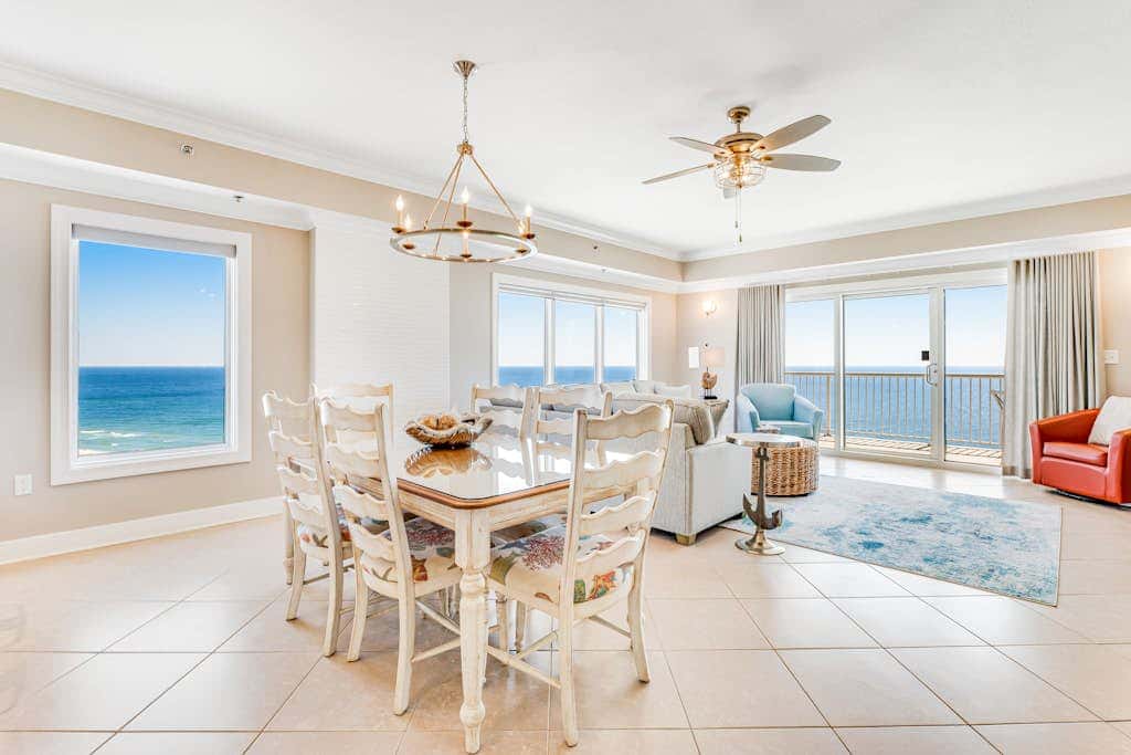 Stunning corner condo with, shared pools, hot tub, gym, beach access & balcony