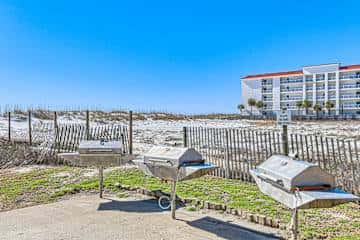 Gulf front condo with onsite snack bar, three shared pools, and internet