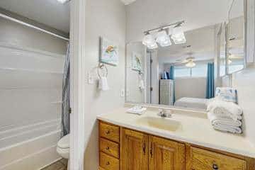 Gulf front condo with onsite snack bar, three shared pools, and internet