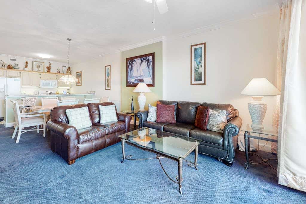 Regency Isle 805