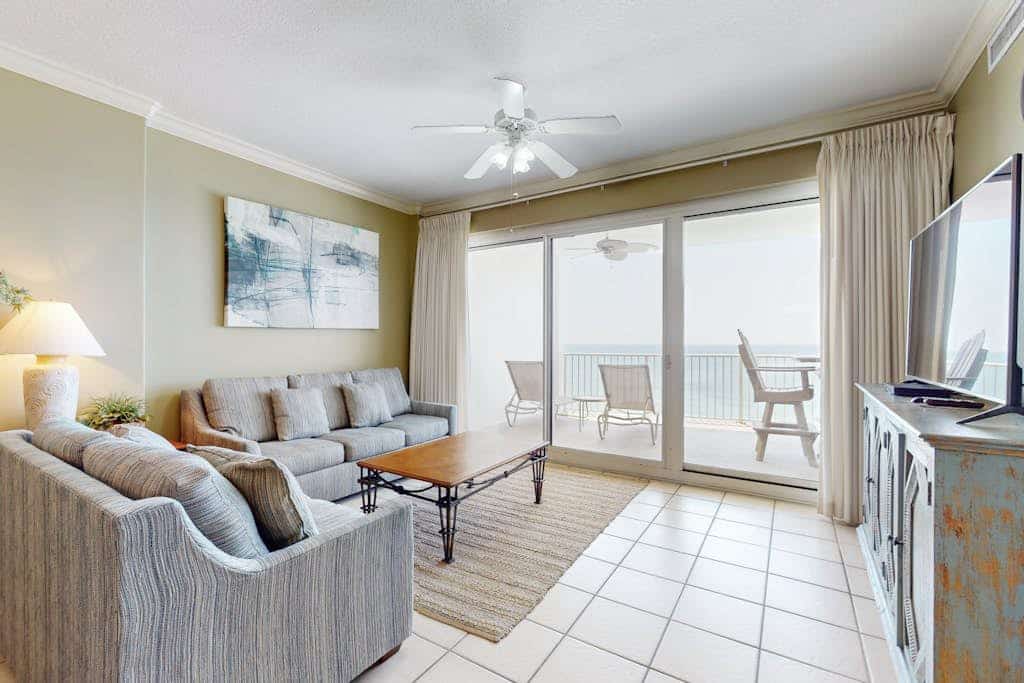 Regency Isle 903