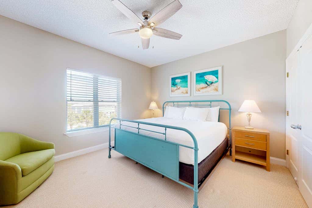 Large beachfront home with pool, deck & AC - wedding-friendly