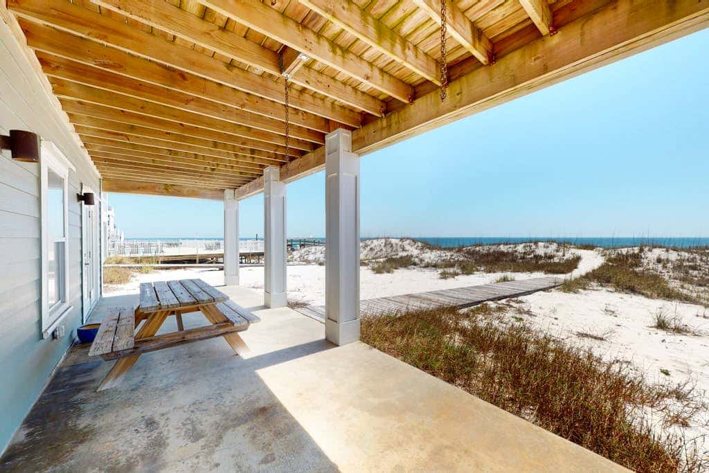 Large beachfront home with pool, deck & AC - wedding-friendly