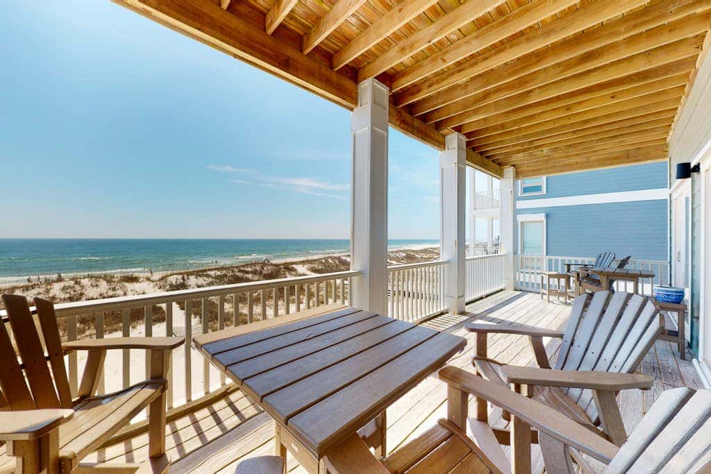 Large beachfront home with pool, deck & AC - wedding-friendly
