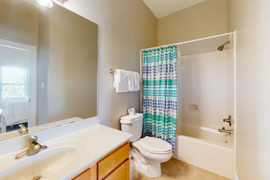 Large beachfront home with pool, deck & AC - wedding-friendly