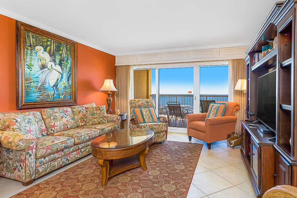 Beachfront Condo with Shared Outdoor Pool, Central AC, Private Balcony, Views, WiFi