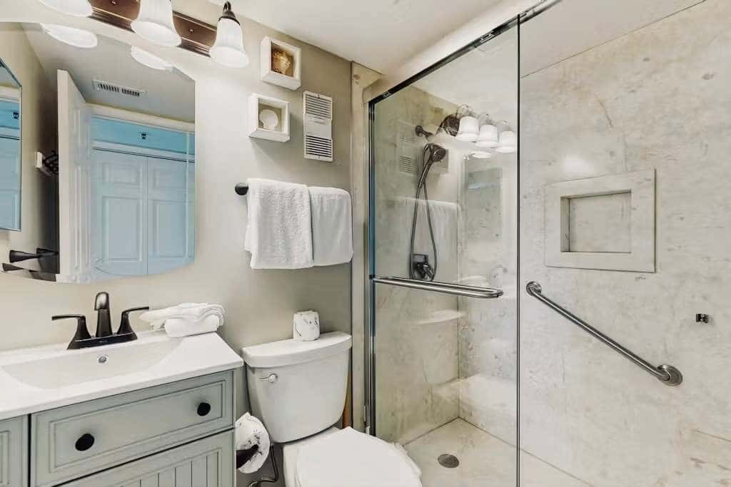 Gulfview condo wbalcony & resort amenities - shared pools, hot tubs, tennis