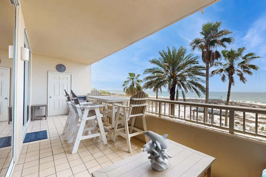 Gulf View Condo w Balcony & Resort Pool Tennis Sauna Gym