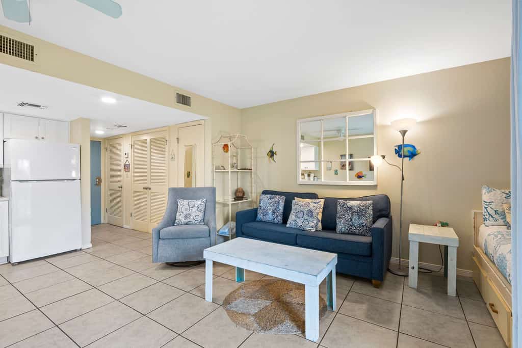 Plantation West #1163