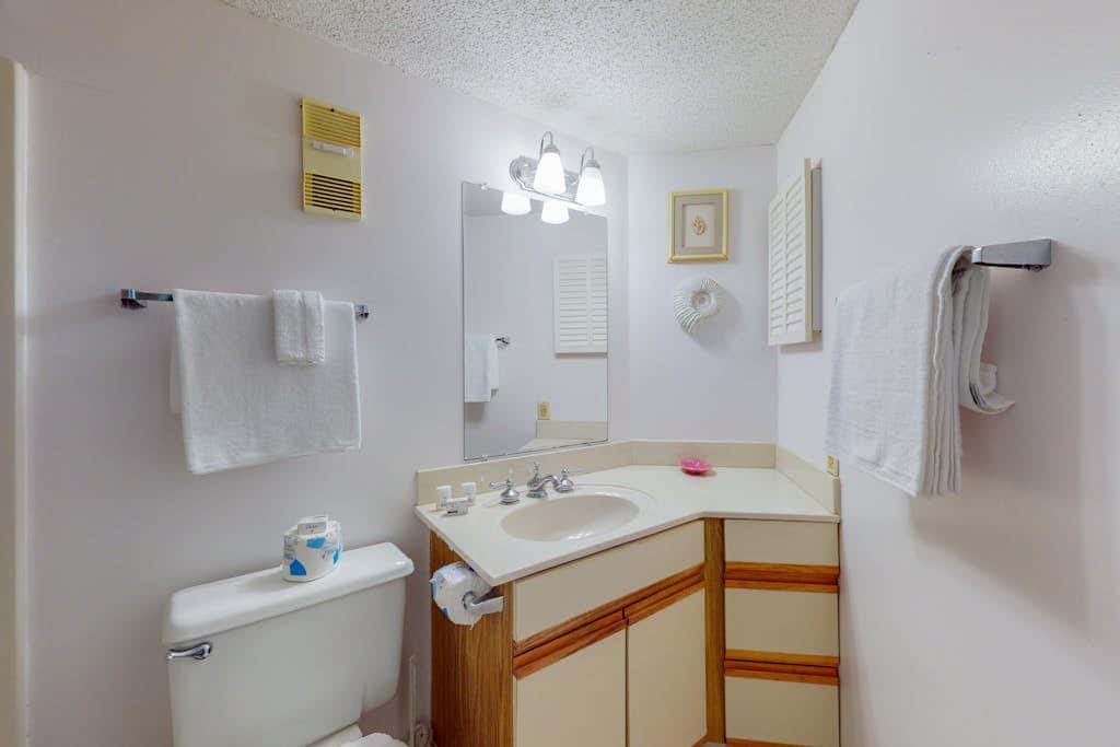 Waterfront condo with pool & hot tub
