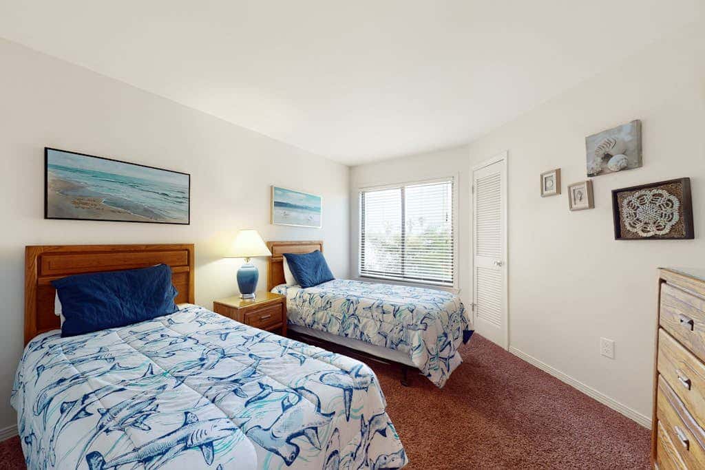 Waterfront condo with pool & hot tub