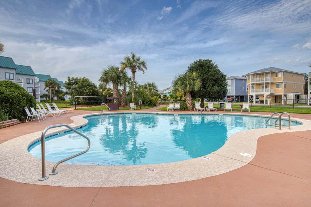 Waterfront condo with pool & hot tub