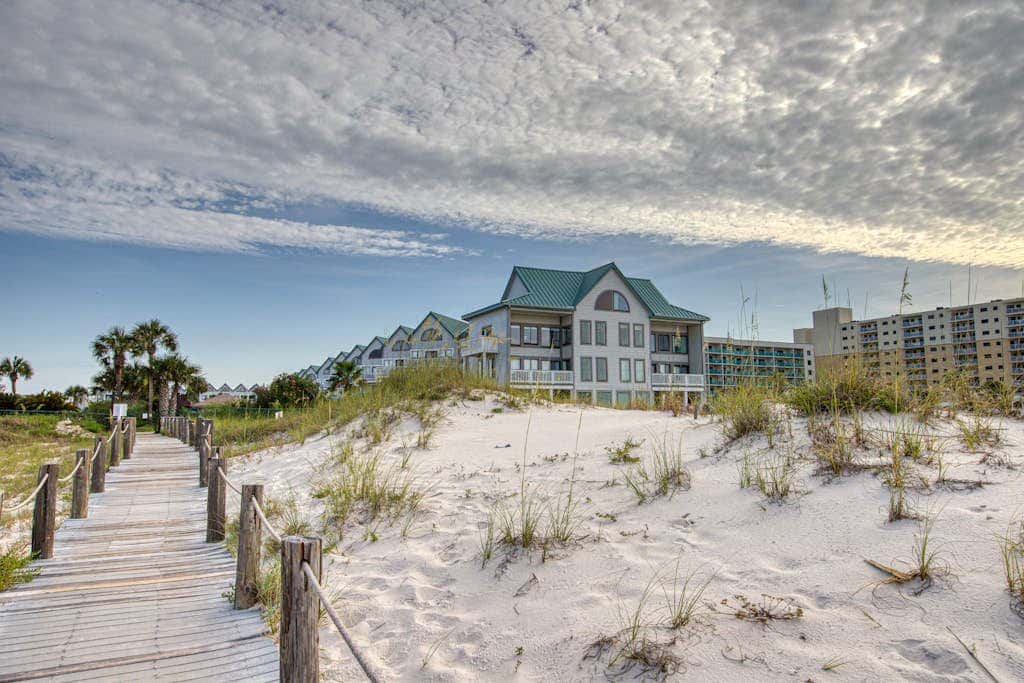 Waterfront condo with pool & hot tub