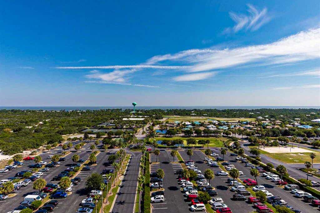 Wonderful Condo on 12th Floor of Luxurious Resort with Shared Hot Tub & Pool, AC