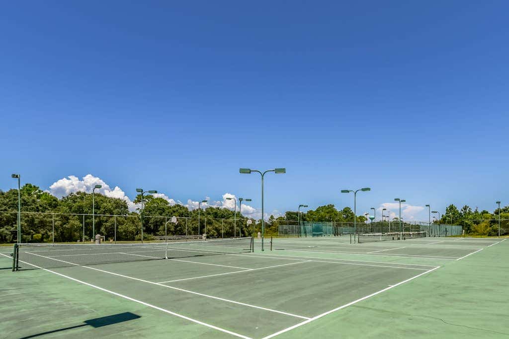 Oceanfront condo with Gulf-view balcony, beach access, pool, WiFi, & central AC