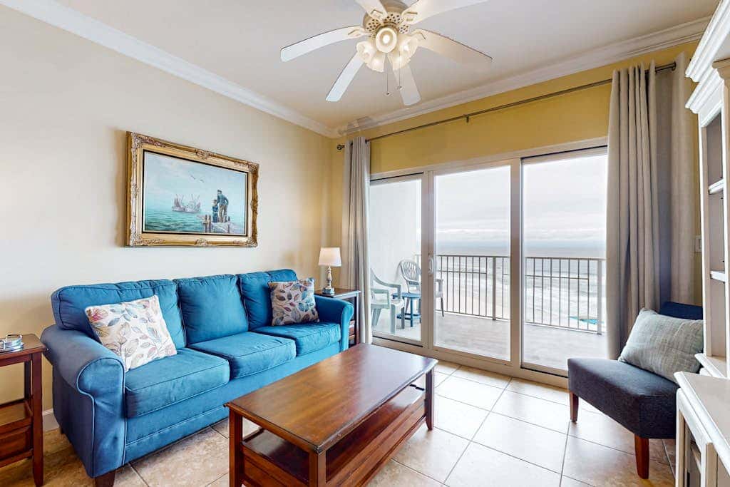 Gulf front condo w swim-through outdoor & indoor pool, hot tub, and sauna