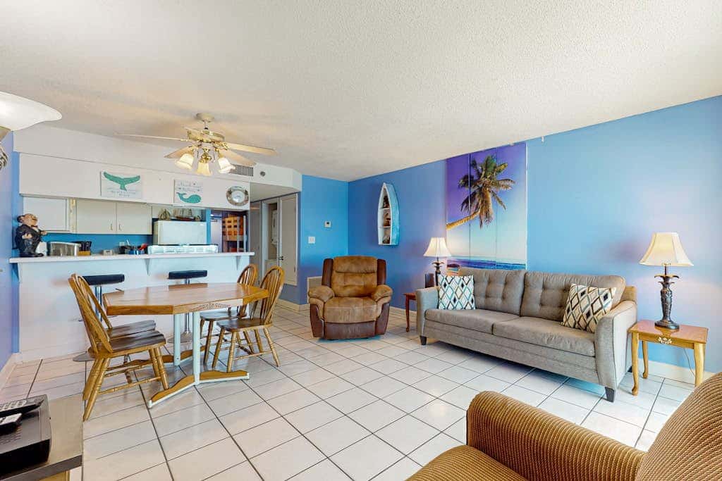 Clearwater condo with bunk room, pool, & balcony - walk to waves
