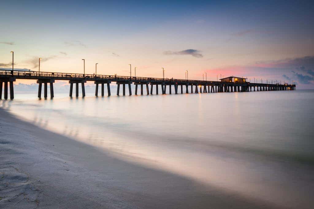 Clearwater condo with bunk room, pool, & balcony - walk to waves