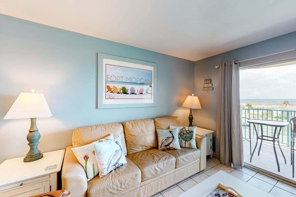 Gulf-view condo with 4 pools, hot tubs, beach access, central AC, & washer/dryer