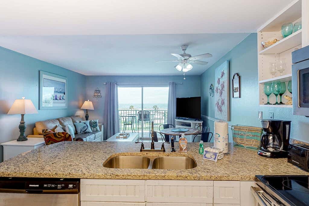 Gulf-view condo with 4 pools, hot tubs, beach access, central AC, & washer/dryer