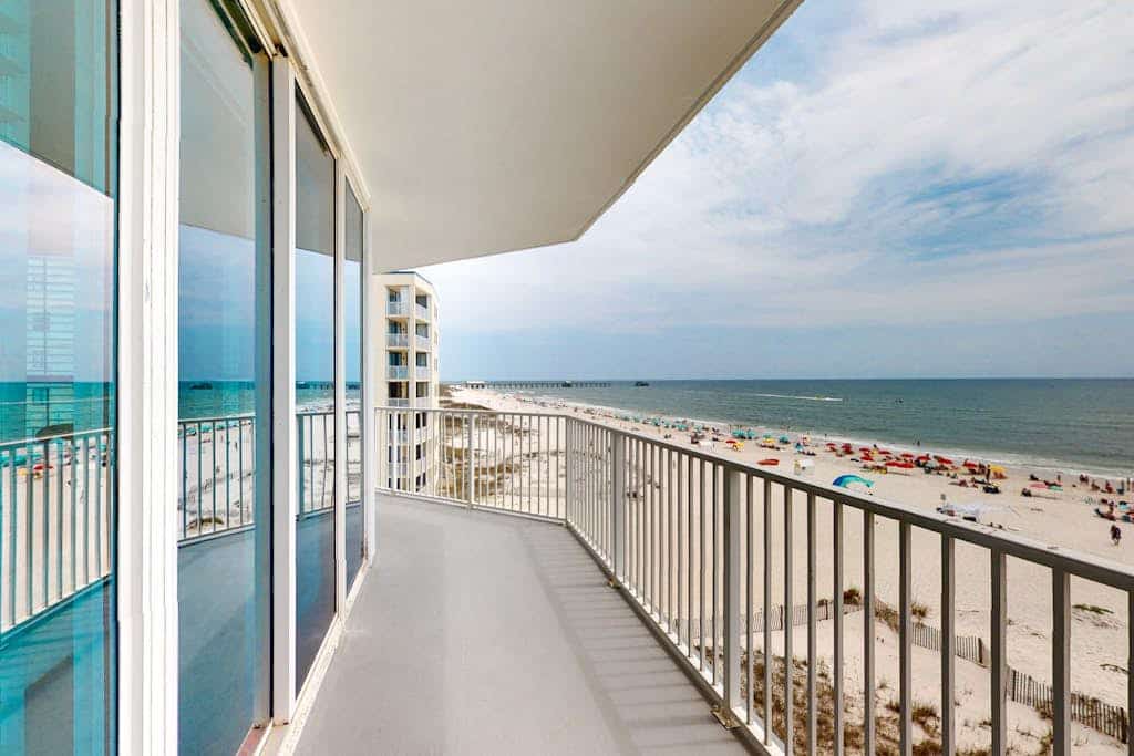 Lighthouse 401