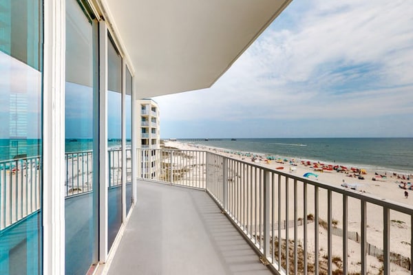 Lighthouse 401