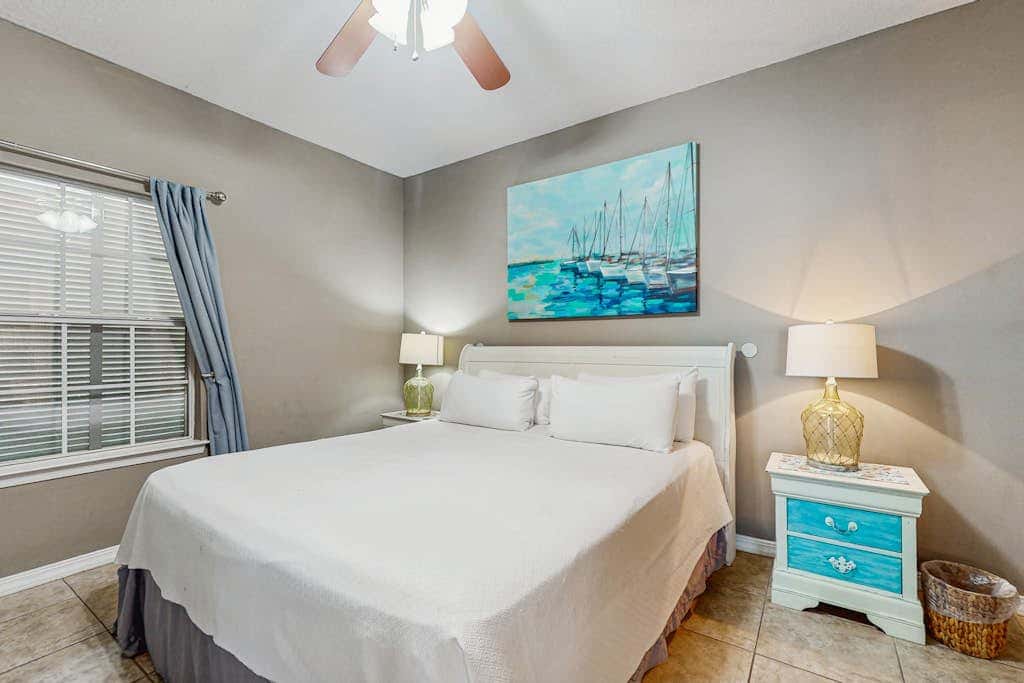 Spacious condo with pool & screened porch
