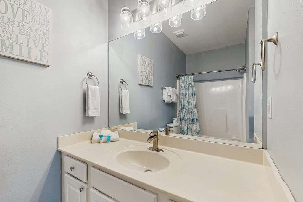 Spacious condo with pool & screened porch