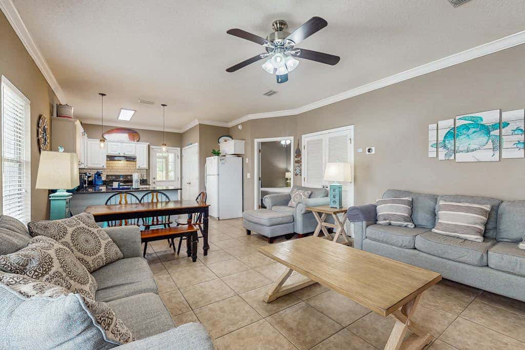Spacious condo with pool & screened porch