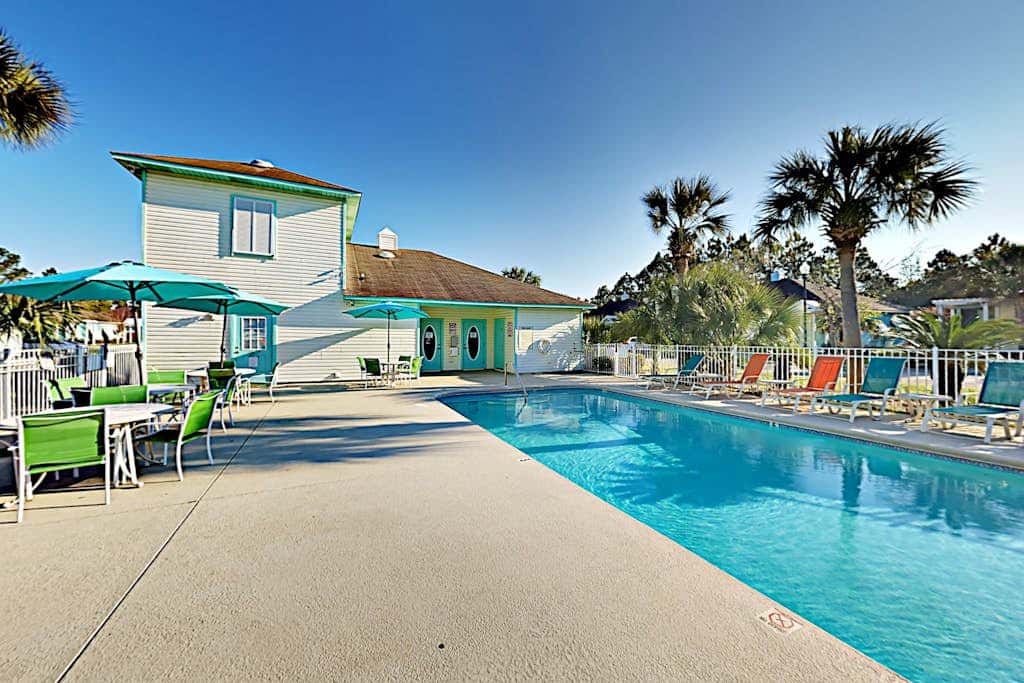 Spacious condo with pool & screened porch