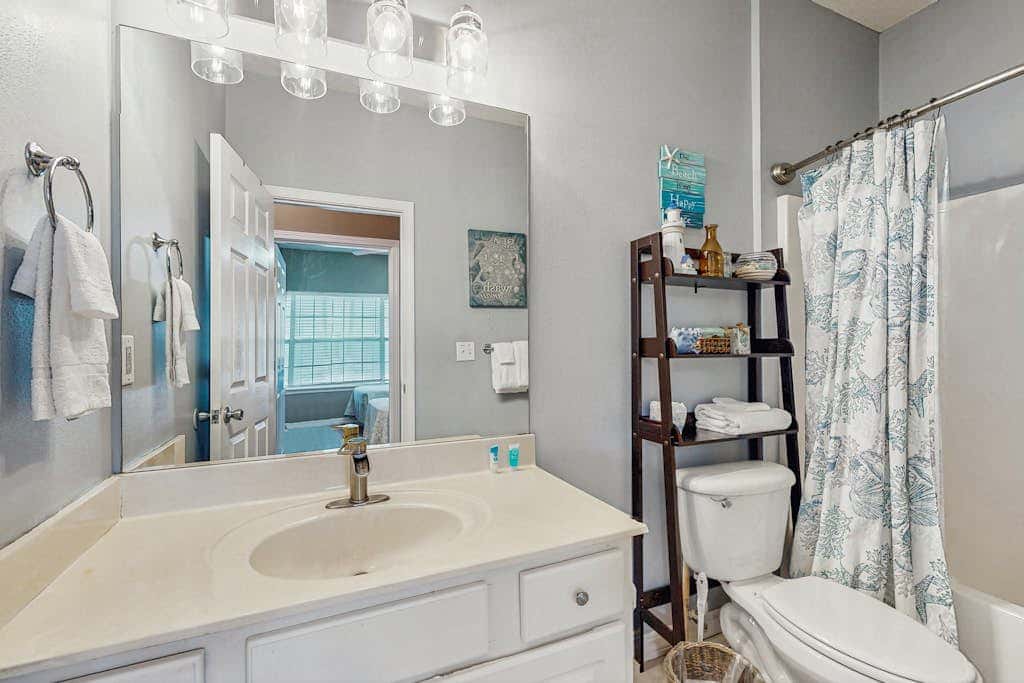 Spacious condo with pool & screened porch