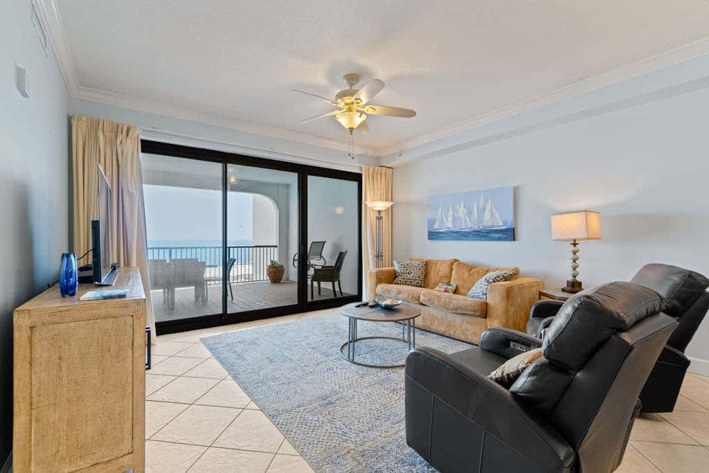 Gulf-front condo with inviting balcony, amazing views, pool & hot tub