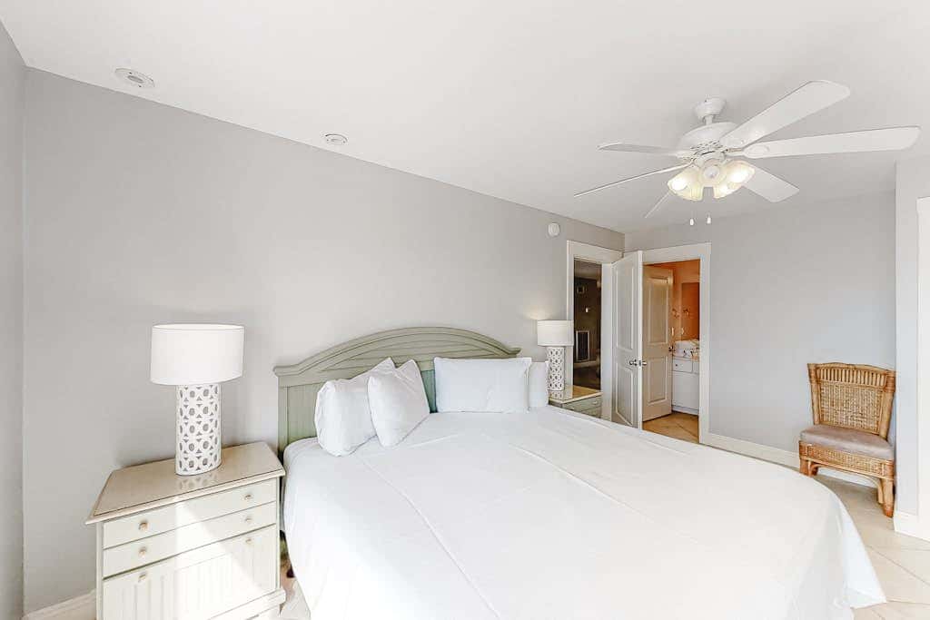 Spacious beachfront wedding-friendly home with multiple decks & shared pool