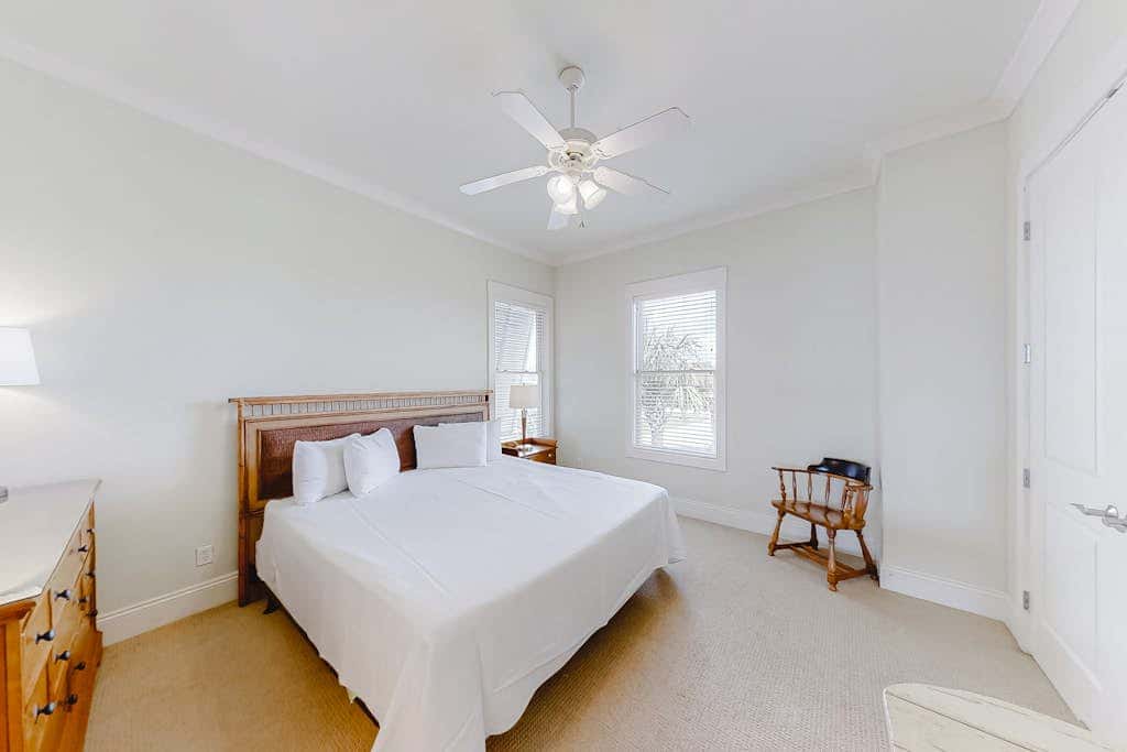 Spacious beachfront wedding-friendly home with multiple decks & shared pool