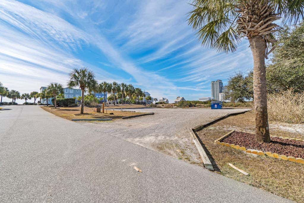 Spacious beachfront wedding-friendly home with multiple decks & shared pool