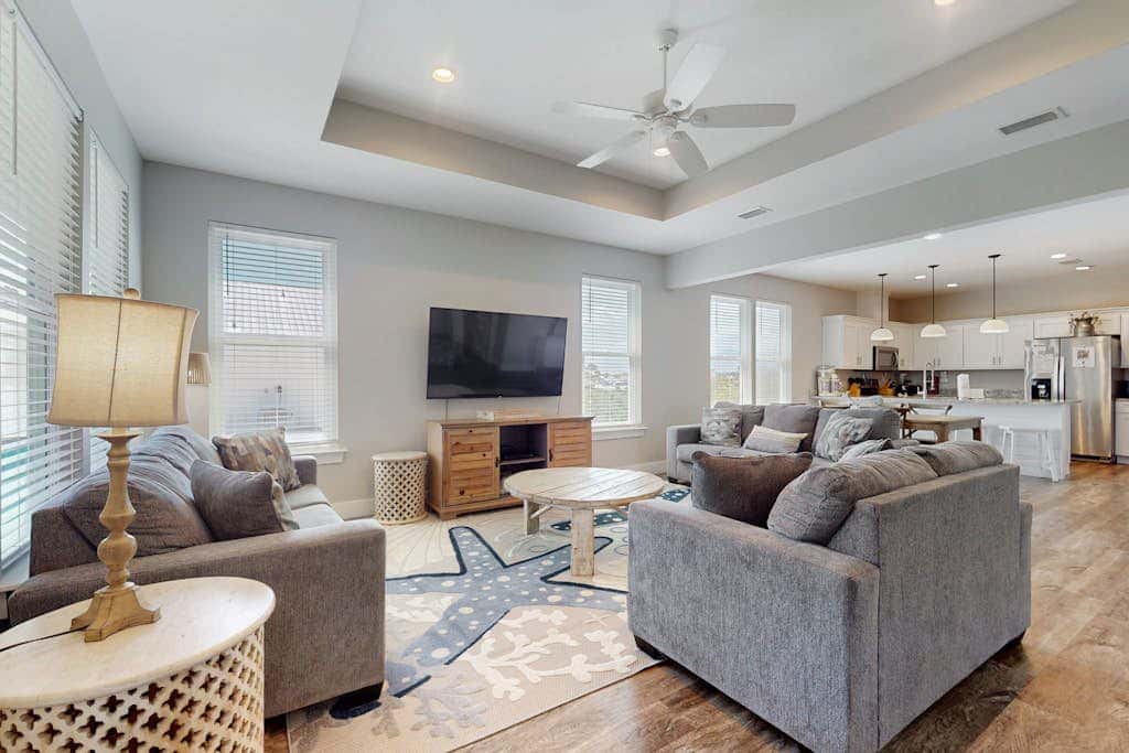 Gorgeous beach house with private pool, outdoor TV & custom grill area