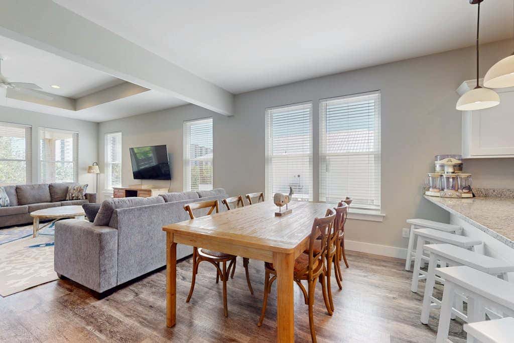 Gorgeous beach house with private pool, outdoor TV & custom grill area