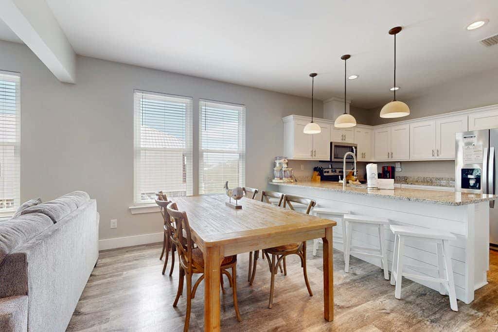 Gorgeous beach house with private pool, outdoor TV & custom grill area